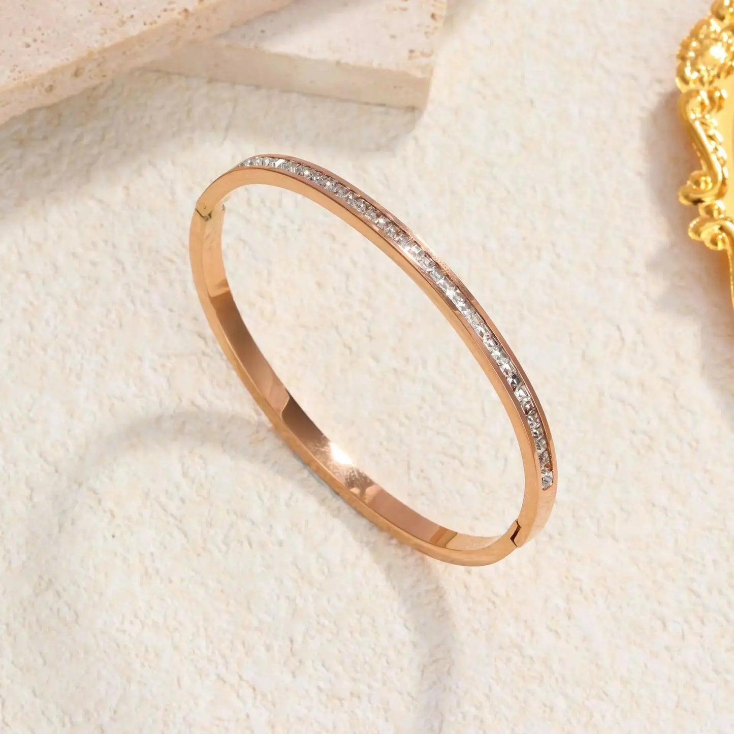 Jewelify Elegant Round Titanium Steel 18K Rose Gold-Plated Rhinestone Bangle - Jewelify Shop